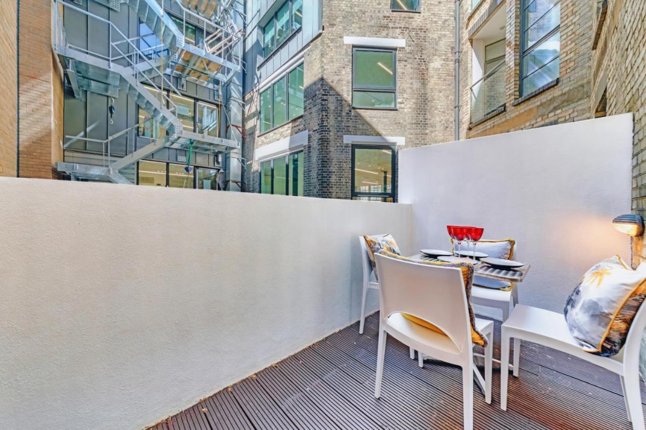 Interior-Designer Apartment With 2 Terraces Londen Buitenkant foto